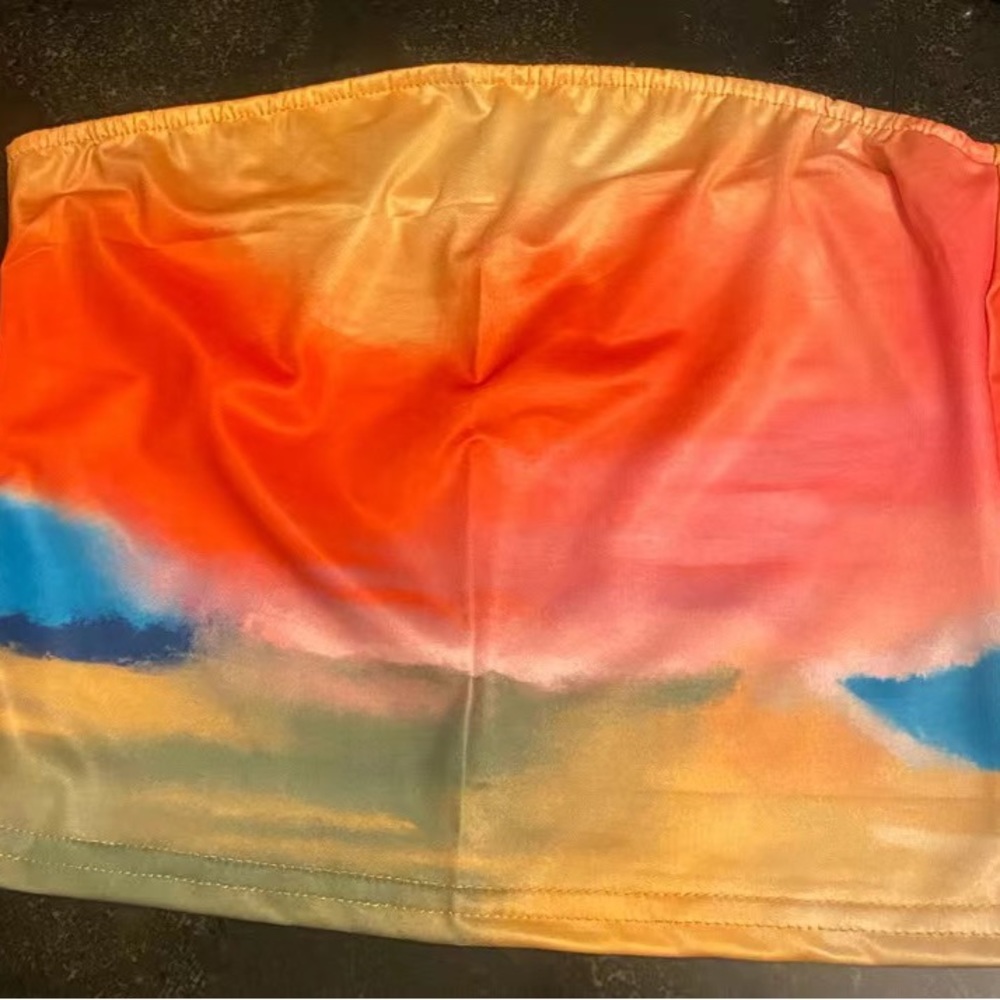 AESTHETIC TANK TOP